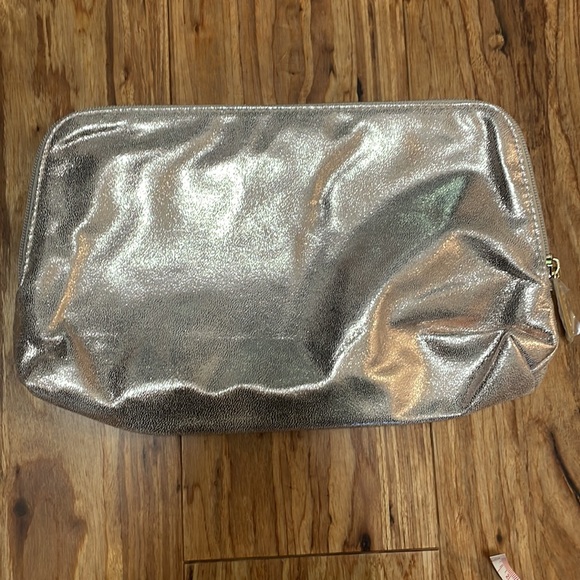 Free with purchase! Sephora Cosmetic Bag - Picture 3 of 5